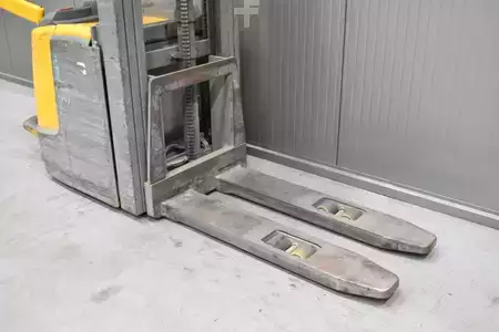 Ruční vysokozdvižný vozík 2017  Jungheinrich ERC 220 (5)