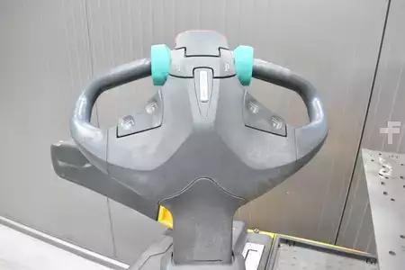 Apilador eléctrico 2019  Jungheinrich ERC 212 (6)