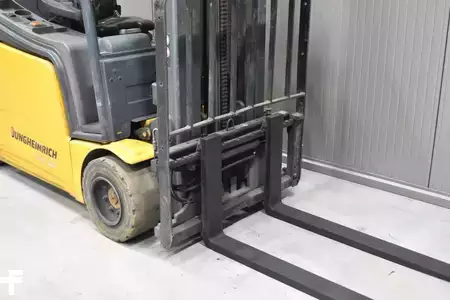 El Truck - 4-hjul 2015  Jungheinrich EFG 318 (6)