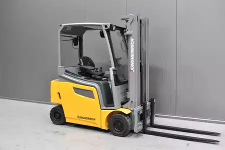 Eléctrica de 4 ruedas 2019  Jungheinrich EFG 316 k (1)