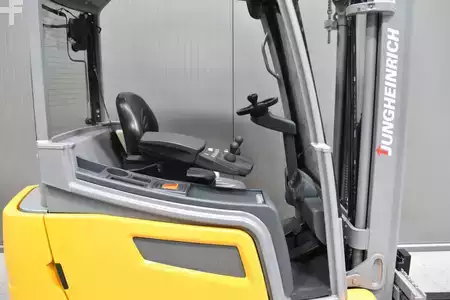 Eléctrica de 4 ruedas 2019  Jungheinrich EFG 316 k (5)