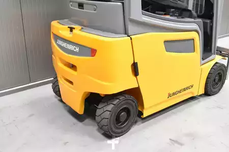 Eléctrica de 4 ruedas 2019  Jungheinrich EFG 316 k (8)