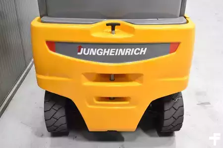Eléctrica de 4 ruedas 2019  Jungheinrich EFG 316 k (9)