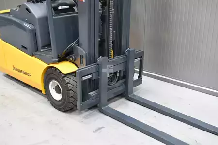 Carrelli elettrici 3 ruote 2014  Jungheinrich EFG 115 (6)