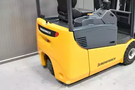 Carrelli elettrici 3 ruote 2014  Jungheinrich EFG 115 (8)