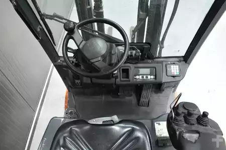 El truck - 3 hjulet 2011  Toyota 8FBET15 (7)