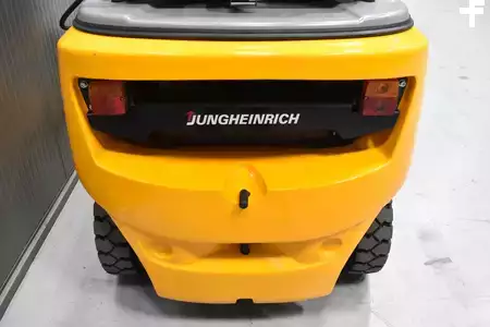 Carrelli elevatori GPL 2017  Jungheinrich TFG 425 (9)