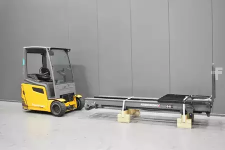 Eléctrico - 3 rodas 2019  Jungheinrich EFG 218 k (1)