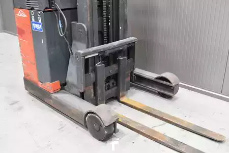 Reach Truck 1997  Linde R 14 (6)