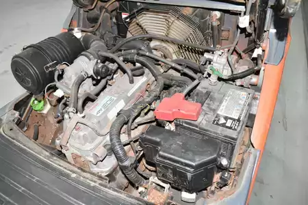 Gázüzemű targoncák 2019  Toyota 02-8FGF18 (11)