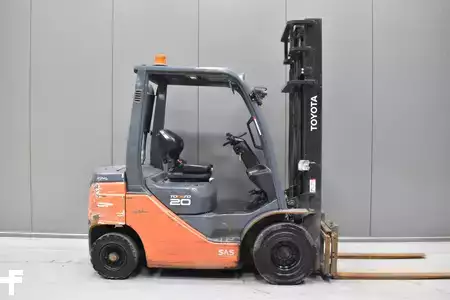 Dízel targoncák 2022  Toyota 52-8FDF20 (3)