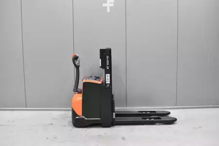 Wózek wysokiego podnoszenia 2019  Toyota SWE 120 (3)