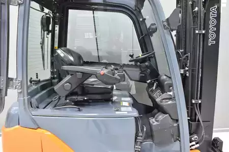 Eléctrico - 4 rodas 2020  Toyota 8FBM20T (5)