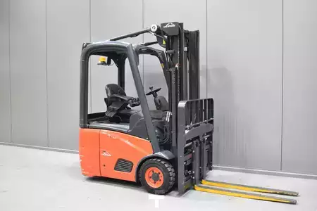 3-wiel elektrische heftrucks 2013  Linde E 12 - 01 (1)