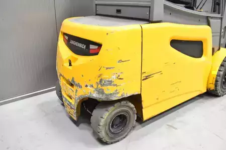 Elektro čtyřkolový VZV 2017  Jungheinrich EFG 550 (8)