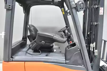3-wiel elektrische heftrucks 2017  Linde E 18 - 02 (5)