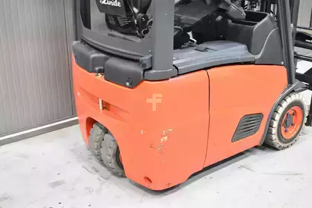 3-wiel elektrische heftrucks 2013  Linde E 12 - 01 (8)