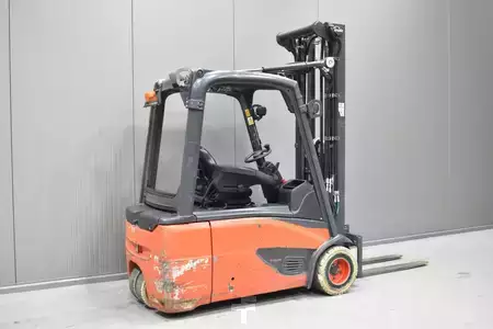 Elektro tříkolové VZV 2017  Linde E 20 L - 02 (4)