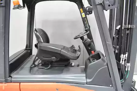 Elektro tříkolové VZV 2017  Linde E 20 L - 02 (5)