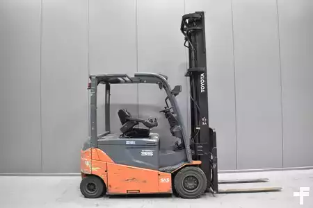 Elektro 4 Rad 2020  Toyota 8FBMT35 (3)
