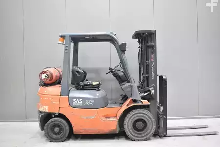 LPG VZV 2006  Toyota 42-7FGF25 (3)