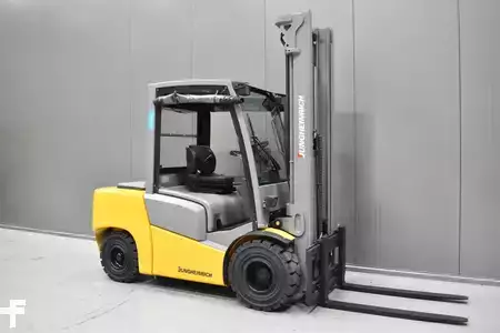 Carretilla elevadora diésel 2016  Jungheinrich DFG 435 (1)