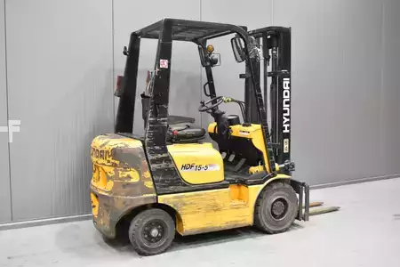Diesel heftrucks - Hyundai HDF 15-5 (4)