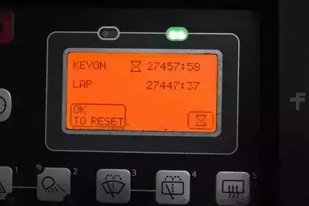 Sähkö - 4 pyör 2016  Toyota 8FBM16T (10)