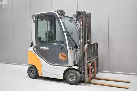 Wózki widłowe diesel 2016  Still RX 70-16 (1)