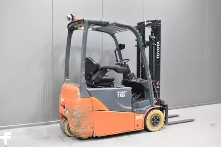 3-wiel elektrische heftrucks 2015  Toyota 8FBET16 (4)