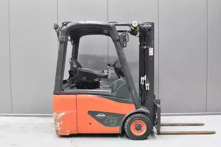 Sähkö - 3 pyör 2015  Linde E 15 - 02 (3)