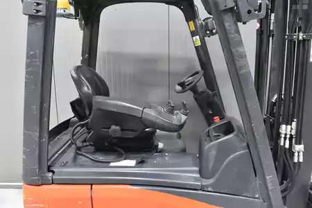 Sähkö - 3 pyör 2015  Linde E 15 - 02 (5)