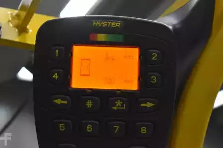 Carrelli elettrici 3 ruote 2012  Hyster A 1.3 XNT (10)