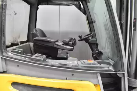 Eléctrico - 4 rodas 2018  Jungheinrich EFG S 30 (5)