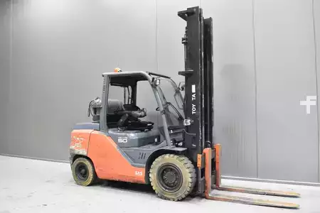 Carrelli elevatori GPL 2019  Toyota 8FG50N (1)