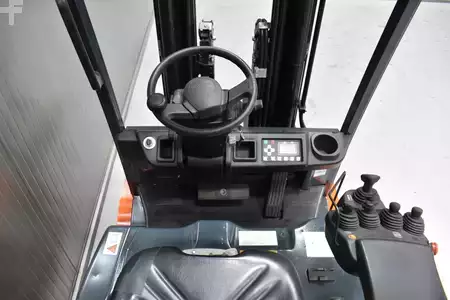 Electric - 4 wheels 2018  Toyota 8FBM20T (7)
