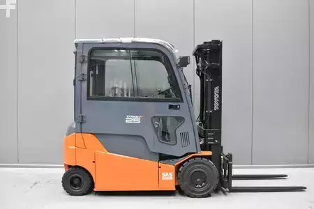 Elektrisk- 4 hjul 2019  Toyota 8FBMT25 (3)