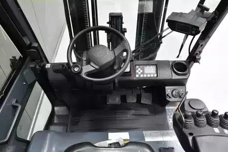 Elektrisk- 4 hjul 2019  Toyota 8FBMT25 (7)