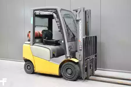 Wózki gazowe 2017  Jungheinrich TFG 320 (1)