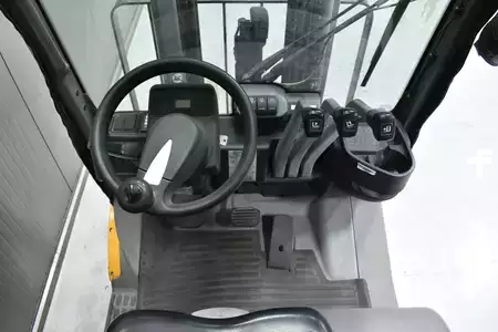 Wózki gazowe 2017  Jungheinrich TFG 320 (7)