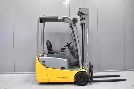 Electric - 3 wheels 2020  Jungheinrich EFG115 (3)