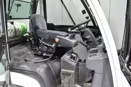 Wózki gazowe 2014  Unicarriers U1D2A25LQ (5)