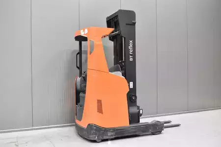 Carrelli retrattili 2017  Toyota RRE 140 H (4)