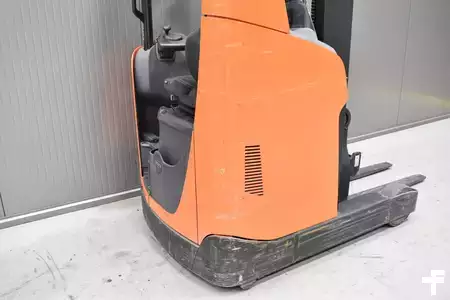 Carrelli retrattili 2017  Toyota RRE 140 H (8)