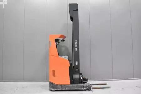 Carrelli retrattili 2018  Toyota RRE 140 H (3)