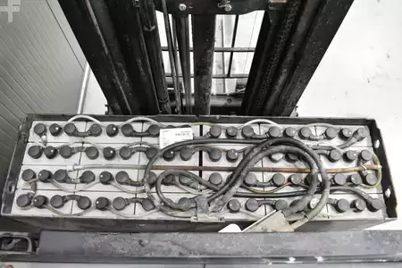 Carrelli retrattili 2019  Toyota RRE 140 H (10)