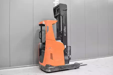 Carrelli retrattili 2019  Toyota RRE 140 H (4)