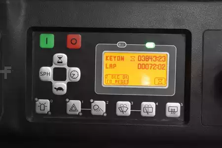 Carrelli elettrici 4 ruote 2018  Toyota 8FBMKT25 (10)