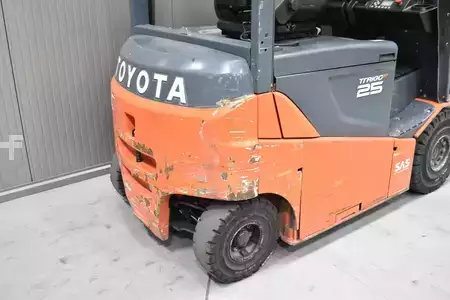 Carrelli elettrici 4 ruote 2018  Toyota 8FBMKT25 (8)