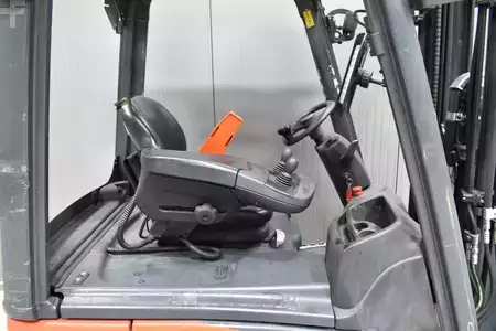 3-wiel elektrische heftrucks 2020  Linde E 15 - 02 (5)